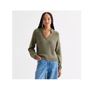 a.n.a Olive split crew neck sweater